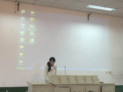 院员工会副主席吴亚丽介绍十一月份各部门工作计划.jpg